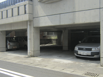 鮫島駐車場
