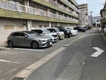 新川第２ビル駐車場