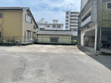 新川第２ビル駐車場